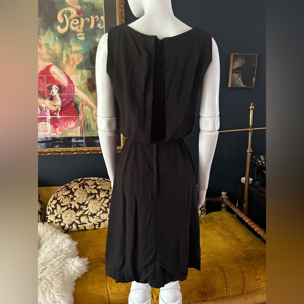 SOLDSOLDSOLD 1960s vintage black sleeveless dress - Picture 3 of 9